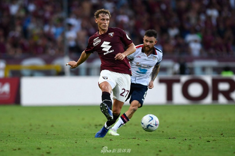 字母哥20 字母哥20